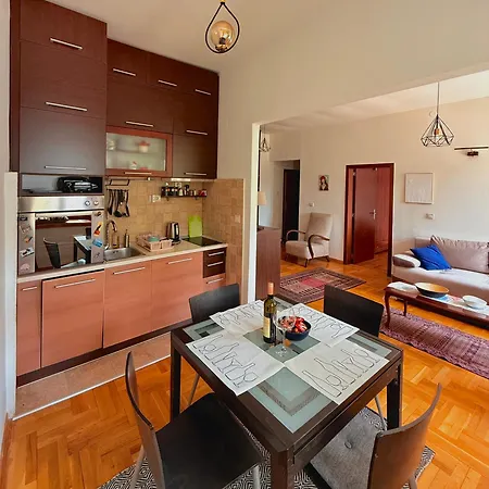 Daire Bokeska Podgoriçe